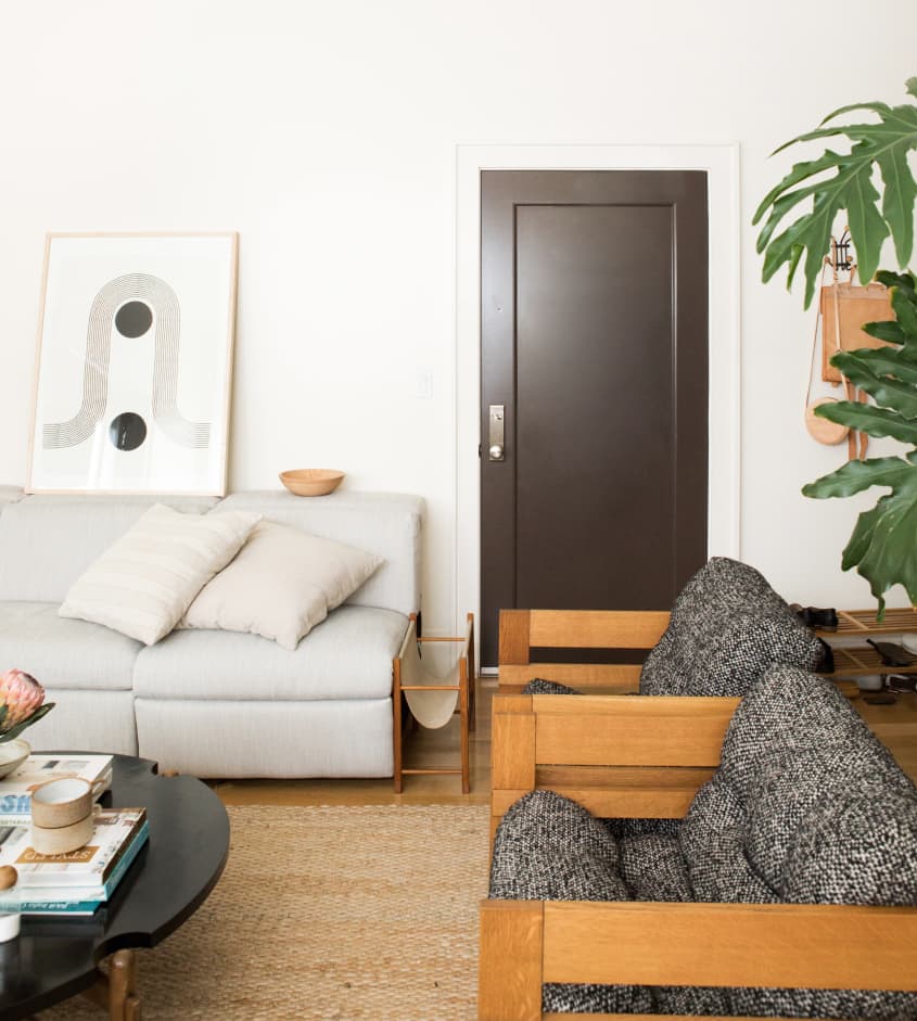 Minimalist Tiny San Francisco Apartment Tour | Apartment Therapy - San Francisco Tiny Living Room Design